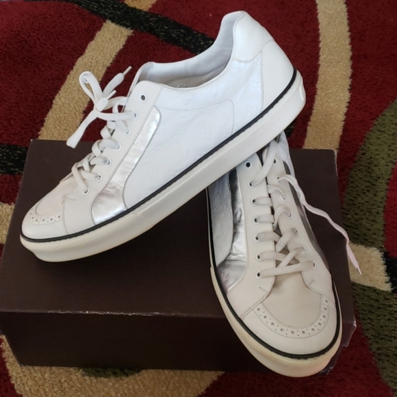 Louis Vuitton leather sneakers - Picture 2 of 5